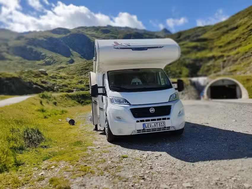 Andrea Roppo Valente /Mietstation ANDY Rent a Camper /WOHNMOBIL/REISEMOBIL /CAMPER VERMIETUNG