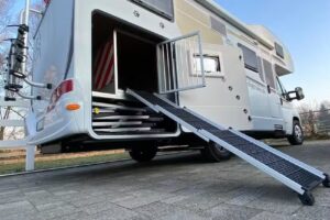 Andreas W&uuml;rstle AW-Hundewohnmobil