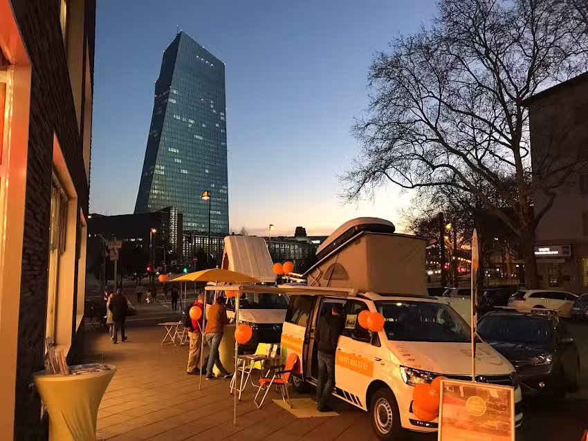 Bus Camper von Bachmann + Schumacher GmbH