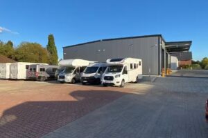 Deister Wohnmobile Vermietung-Verkauf-Wohnmobil Waschanlage-Auszugsysteme Wohnmobile-Benimar, Eura Mobil, Clever, Roller Team