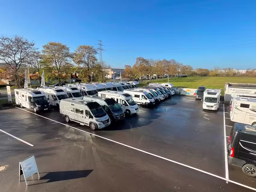 Dinnebier Reisemobil und Caravan Center DRCC