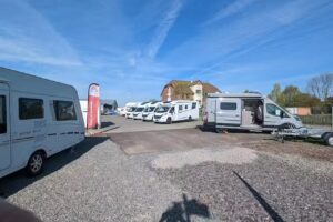 Fun-Caravan &ndash; Wohnmobile &ndash; Wohnwagen &ndash; Anh&auml;nger Verkauf & Vermietung/Magdeburg &ndash; Sachsen Anhalt/Vorzelte/Markisen