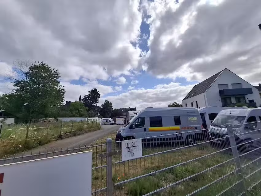 Indie Campers D&uuml;sseldorf/Essen &ndash; Pick-up Center
