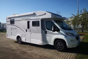 Wohnmobil-Station / LT-Autocenter GmbH