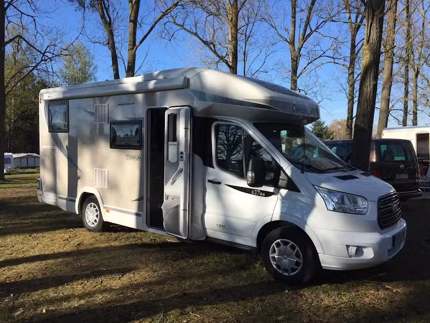 Wohnmobile und Wohnwagen Mieten in Rostock