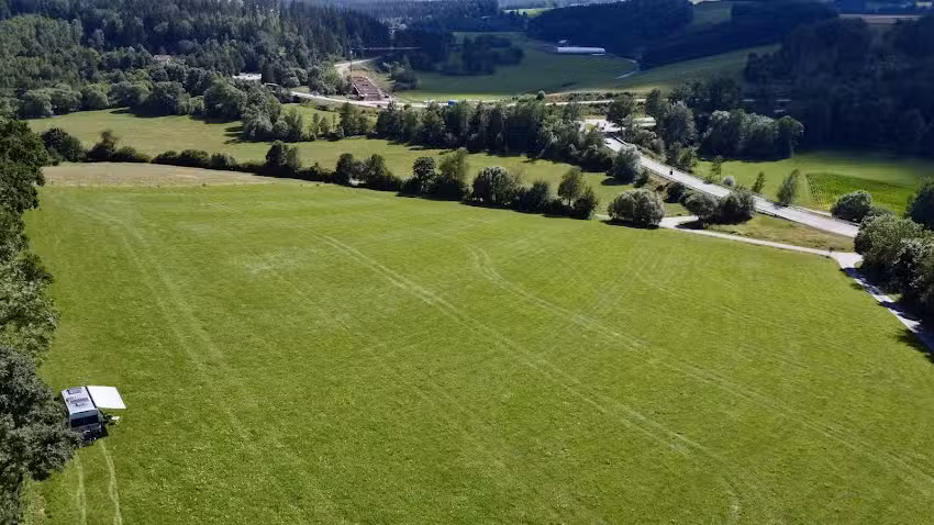 Wohnmobilstellplatz Grafenau &ndash; AlpacaCamping