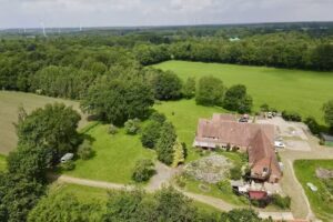 Wohnmobilstellplatz Schwanewede &ndash; AlpacaCamping